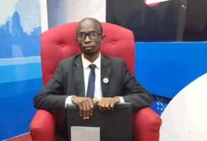 RDC/ KINSHASA : KAMIZELO&nbsp; SUKADI DIT&nbsp; « MAITRISABLE » RÉAFFIRME SON ATTACHEMENT À LA LUTTE DÉMOCRATIQUE ET REJETTE LE RECOURS AUX ARMES