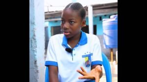« L&rsquo; ECOLE , C&rsquo;EST MON FUTUR » , LE REGARD SEREIN DE VICTORIA SUR SA RENTRÉE SCOLAIRE